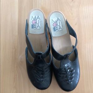 Maguba clogs